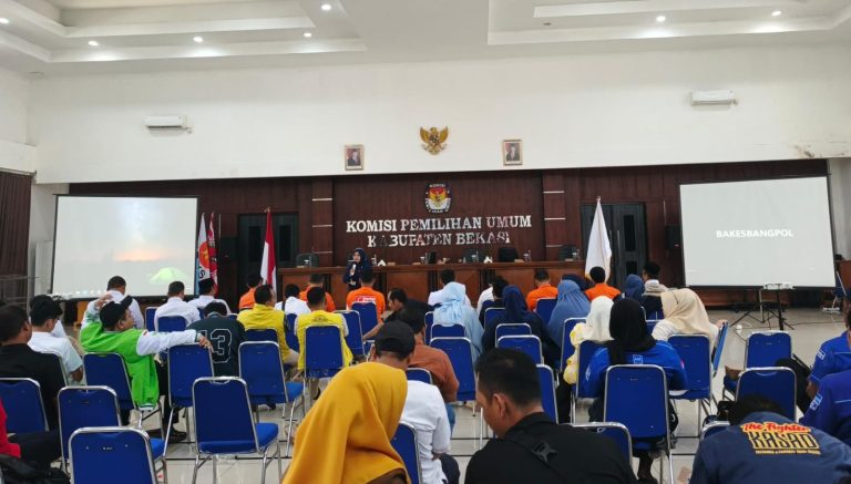 Perkuat Transparansi dan Integritas, Kemendagri Fasilitasi Pelatihan Pengelolaan Bantuan Keuangan Partai Politik di Bekasi