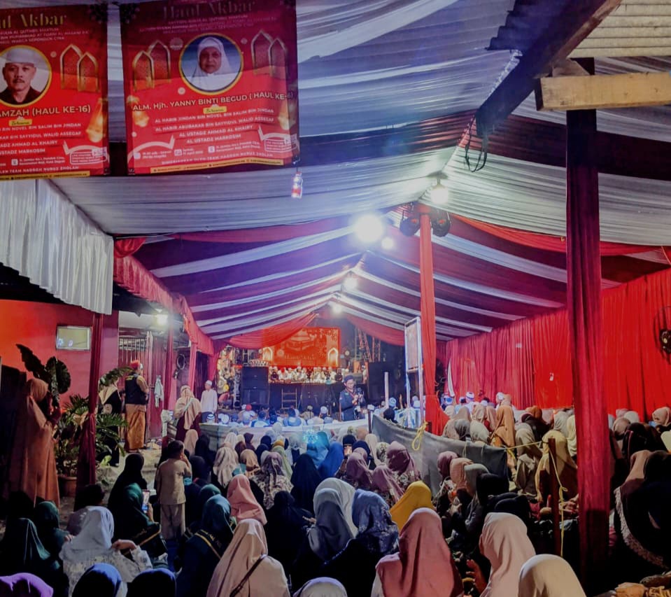 Haul Akbar Sayyidul Aulia Syekh Ahmad At Tijani Sekaligus Haul Warga Sepondokcina Dihadiri Ribuan Jemaah, Panitia Apresiasi Semua Pihak