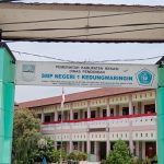 Dugaan Praktik Ijon Menyentuh Sektor Pendidikan di Bekasi, Kepala SMPN 1 Kedungwaringin Disorot — Muncul Klaim Pihak Mengaku dari Aparat Penegak Hukum