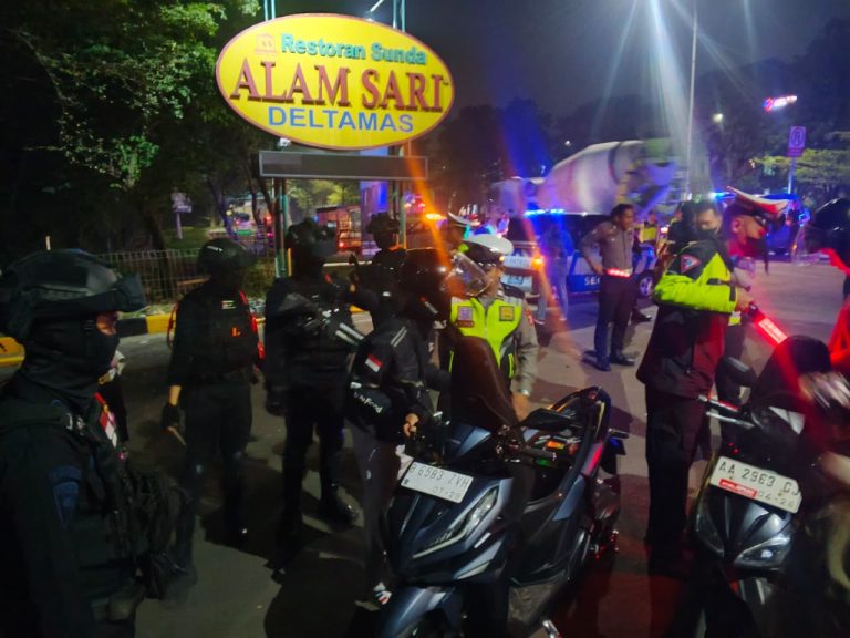 Puluhan Personel Gabungan Turun ke Jalan, Polsek Cikarang Pusat Perkuat Keamanan dan Ketertiban Masyarakat