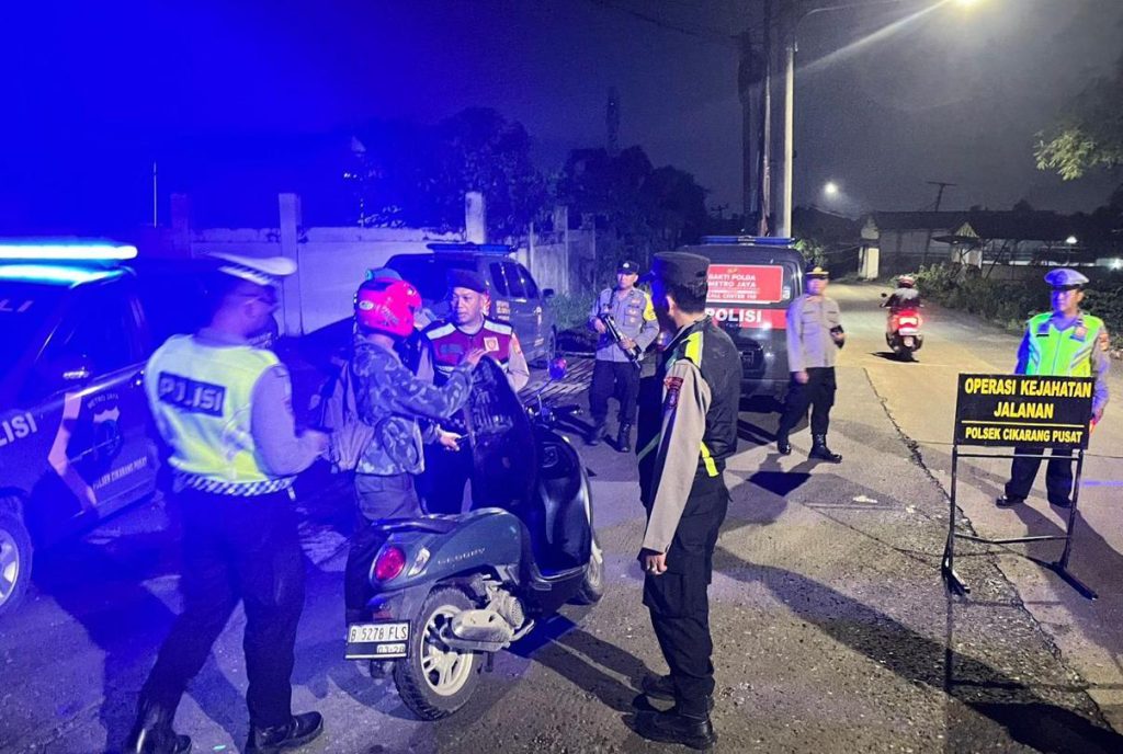 Polsek Cikarang Pusat Intensifkan Operasi Kejahatan Jalanan, Wujudkan Rasa Aman dan Nyaman bagi Masyarakat