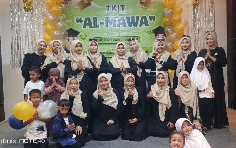 Pelepasan dan Wisuda TKIT Al-Ma’wa Karawang 2026: Menapaki Langkah Awal Menuju Generasi Cerdas, Berkarakter, dan Berakhlak Mulia