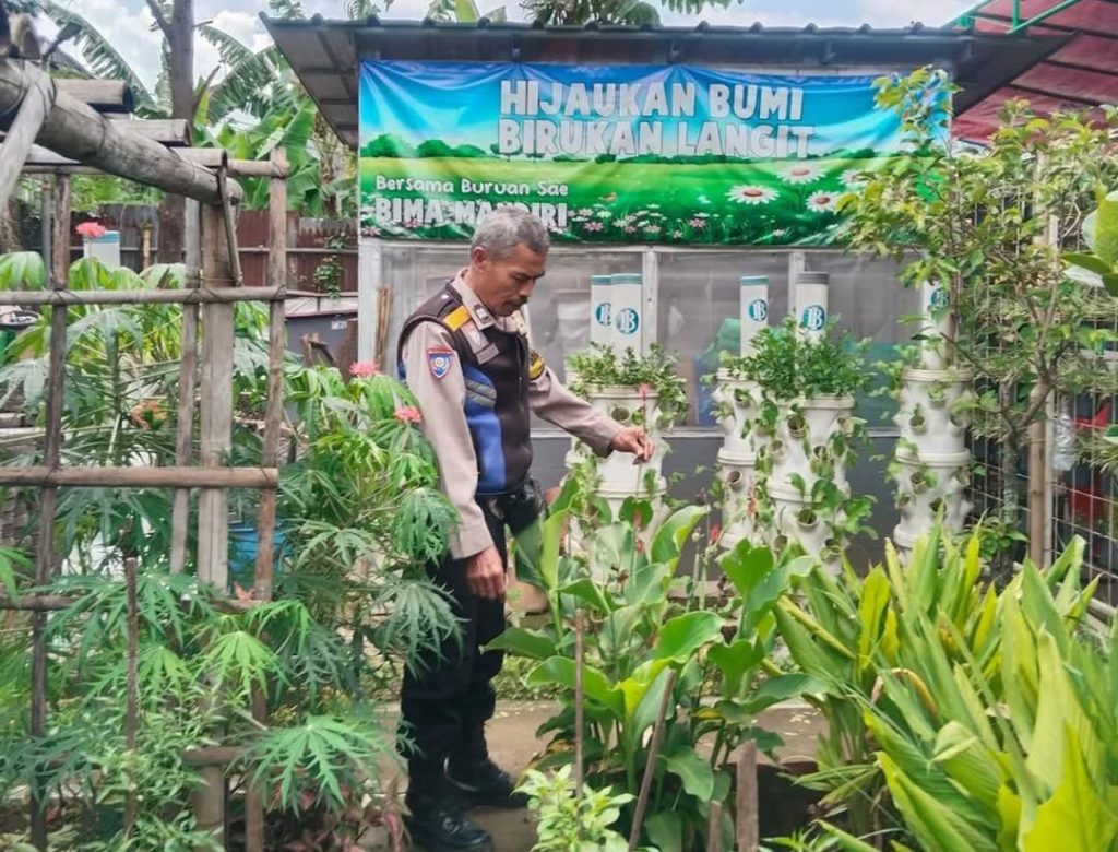 POLRESTABES BANDUNG DORONG PEMANFAATAN LAHAN PRODUKTIF, PERKUAT KEMANDIRIAN PANGAN MASYARAKAT