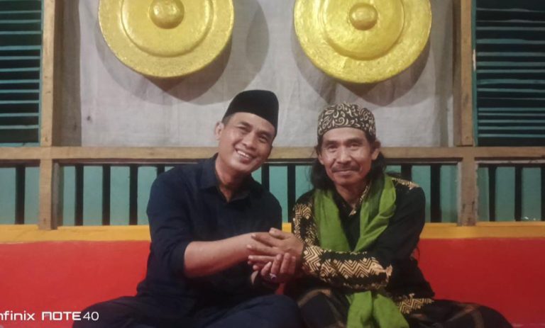 H.Samsu Dawam, S.H.: Keteladanan dan Kesahajaan Ustadz Uyung Menjadi Pilar Harmoni Kepemimpinan Desa Karang Asih