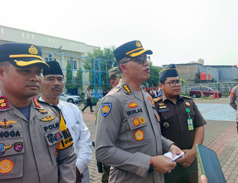 PLH Kapolres Metro Bekasi Ajak Seluruh Elemen Masyarakat Jaga Persatuan, Sukseskan Pilkades Serentak Dua Ribu Dua Puluh Enam dengan Aman dan Bermartabat