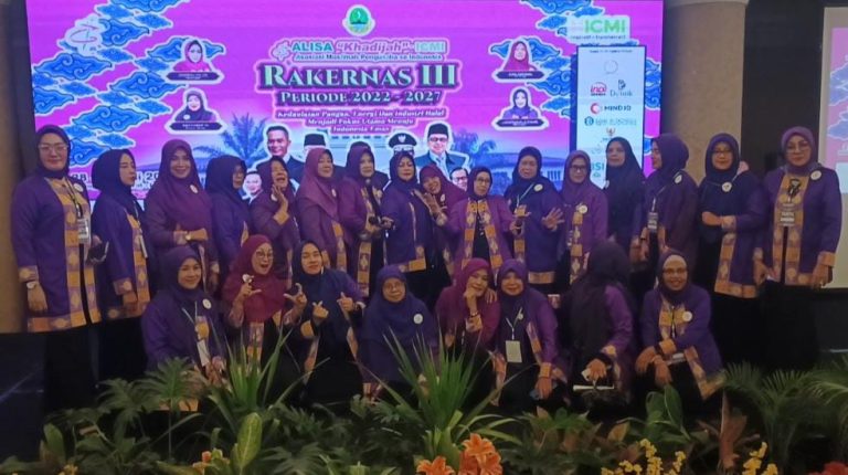RAKERNAS III 2026 Pengusaha Muslimah Siap Jadi Lokomotif Ekonomi Bangsa, Alisa Khadijah ICMI Gelar Pelantikan Serentak