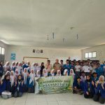 Bukan Sekadar Sosialisasi, Mahasiswa KKN UBP Karawang Tanamkan “Jiwa Eko” pada Siswa SMA IT Daarussuud Pakuhaji