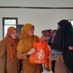 Hj. Tita Komala Dorong Gemar Makan Ikan, Program “Siap Bugarkan” Jadi Andalan Cegah Stunting di Bekasi