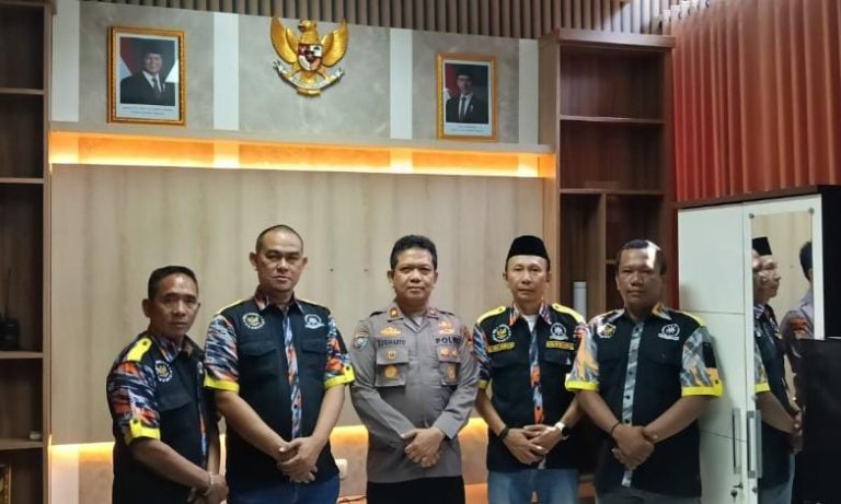 Ketua DPD GMBI Kabupaten Bekasi Apresiasi Polres Metro Bekasi, Perkuat Sinergi Masyarakat dan Kepolisian Demi Kamtibmas yang Kondusif