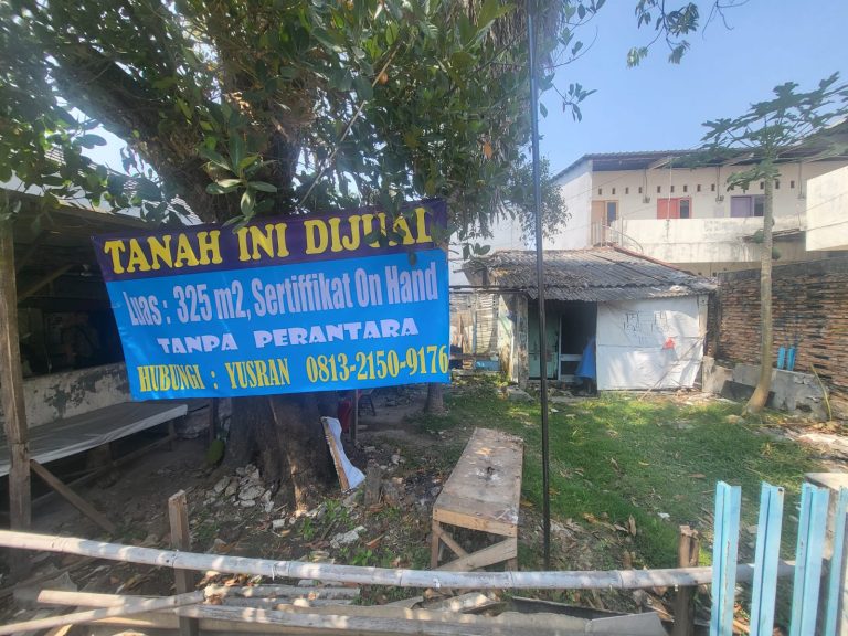 Tanah Strategis Karangpawitan Karawang, 325 m² — Cocok untuk Kost, Ruko & Kantor