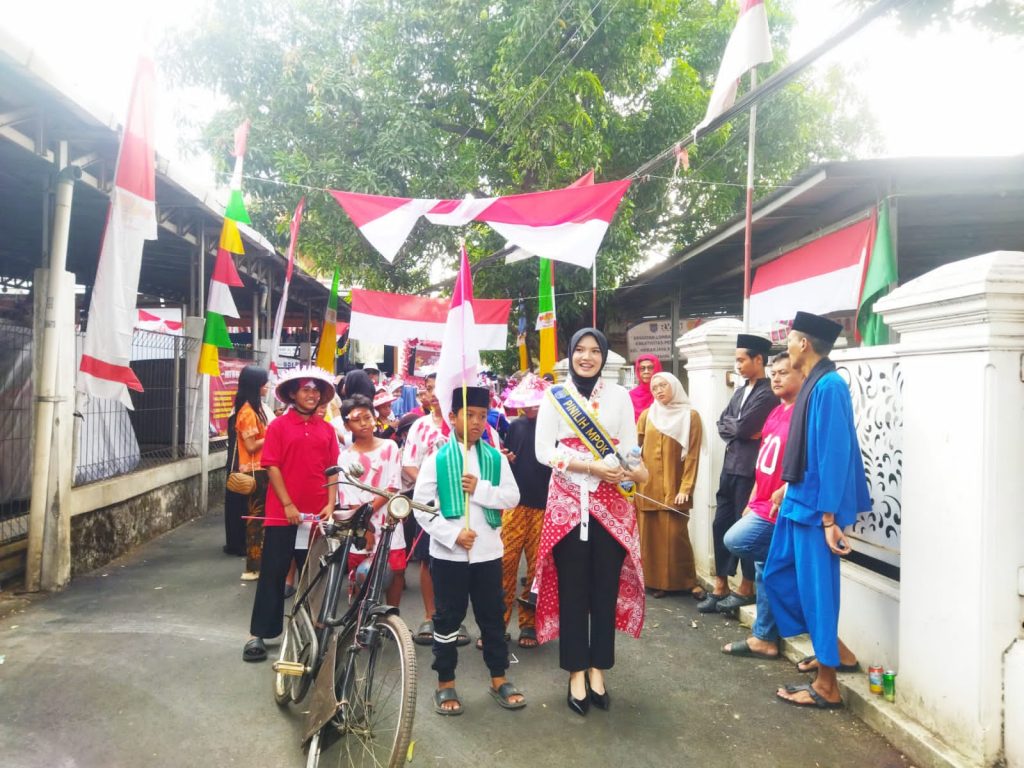 Karnaval Budaya RW 01 Kelurahan Mekarjaya, Mpok Depok 2026 Aliyah Diva Aryanto Sampaikan Pesan Khusus untuk Karang Taruna